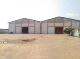 warehouse for rent in Tema community 12