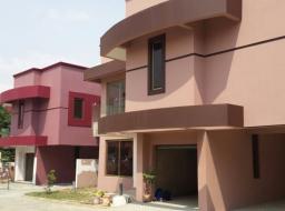 3 bedroom townhouse for rent in Airport Area