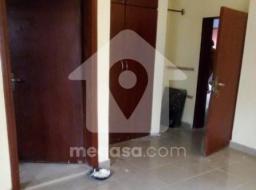 4 bedroom house for rent at Tse Addo