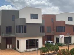 4 bedroom townhouse for rent in East Legon