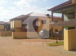 2 bedroom house for rent in East Legon