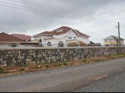 6 bedroom house for sale in Spintex