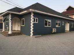 4 bedroom house for rent in Eastlegon America house