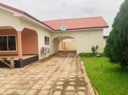 4 bedroom house for rent in Eastlegon