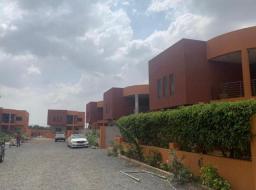 5 bedroom house for sale in Adenta