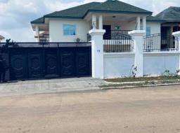 4 bedroom townhouse for rent in East legon American House