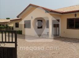 3 bedroom house for sale in Tema, Comm 25