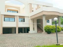 8 bedroom house for rent in Airport Residential Area