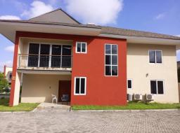 5 bedroom townhouse for rent in Cantonments