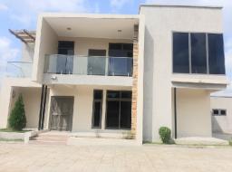 4 bedroom townhouse for rent in Abelemkpe