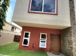 3 bedroom townhouse for rent in Tse-Addo 