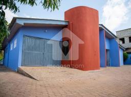 4 bedroom house for sale in Spintex