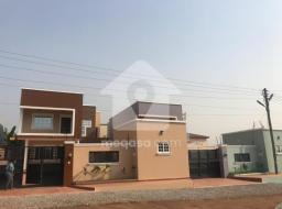 4 bedroom house for sale in Taifa