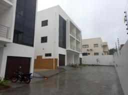 4 bedroom townhouse for rent in Airport Area