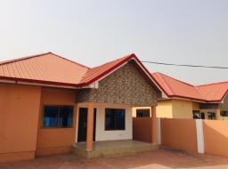 3 bedroom house for sale in Spintex