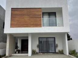 4 bedroom house for sale in Sakumono