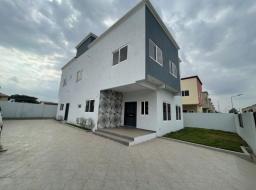 4 bedroom house for rent in East Airport