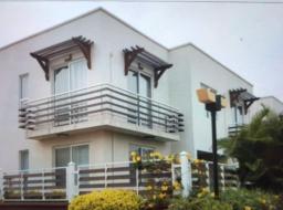 4 bedroom townhouse for rent in Tse Addo