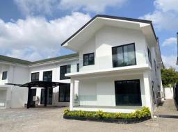 5 bedroom townhouse for rent in Cantonments