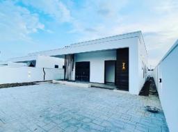 4 bedroom house for sale in Sakumonor 