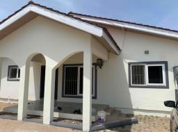 3 bedroom house for rent in East Airport Manet Ville Estate