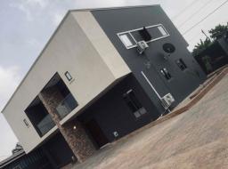 2 bedroom townhouse for rent in East Legon