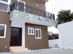 4 bedroom house for rent in Airport Area