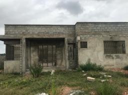 4 bedroom house for sale in Accra-Tema 