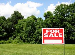 serviced land for sale in Aburi 4 plots near HillBuri hotel