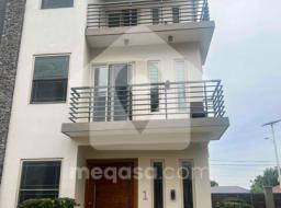 4 bedroom furnished townhouse for rent in Cantonments 