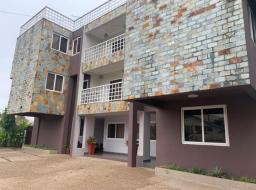 3 bedroom apartment for rent in Osu-Nyaneba Estate 