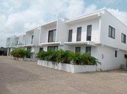 4 bedroom townhouse for sale in Haatso