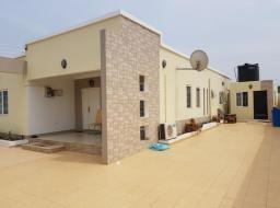 3 bedroom furnished house for sale in Oyarifa