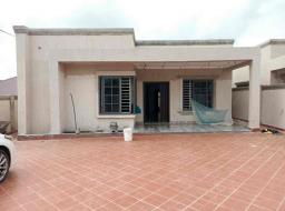 3 bedroom house for sale in Adenta comandos