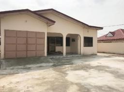 3 bedroom house for rent in Spintex 