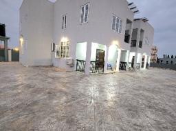 4 bedroom townhouse for rent in Tse Addo