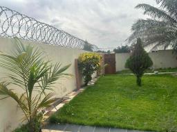 3 bedroom house for rent in Manet Court spintex close to East Airpor