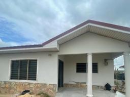 2 bedroom house for sale in Tema