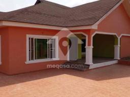 3 bedroom house for sale at Amrahia