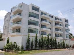 3 bedroom apartment for rent at Labone