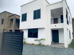 4 bedroom townhouse for sale in Spintex Manet