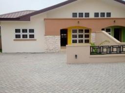 3 bedroom townhouse for sale in Tema community 25 