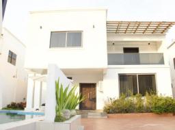 4 bedroom house for sale at Trasacco