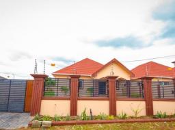 3 bedroom house for sale at OYARIFA,ACCRA