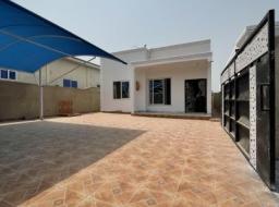 3 bedroom house for sale in Spintex 