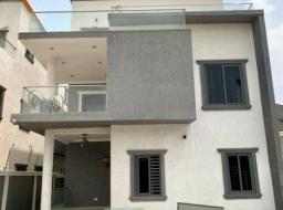 5 bedroom house for sale at Achimota 