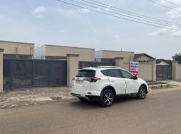 3 bedroom house for sale in Hatso -agbogba