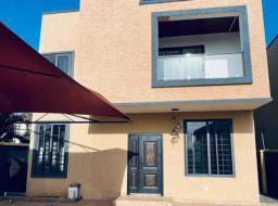 3 bedroom house for rent at Lakeside Estate