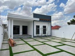3 bedroom house for sale at Lakeside Estate 
