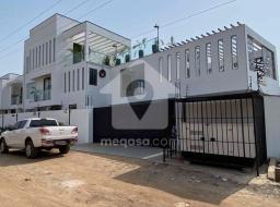 4 bedroom furnished house for sale in East airport 